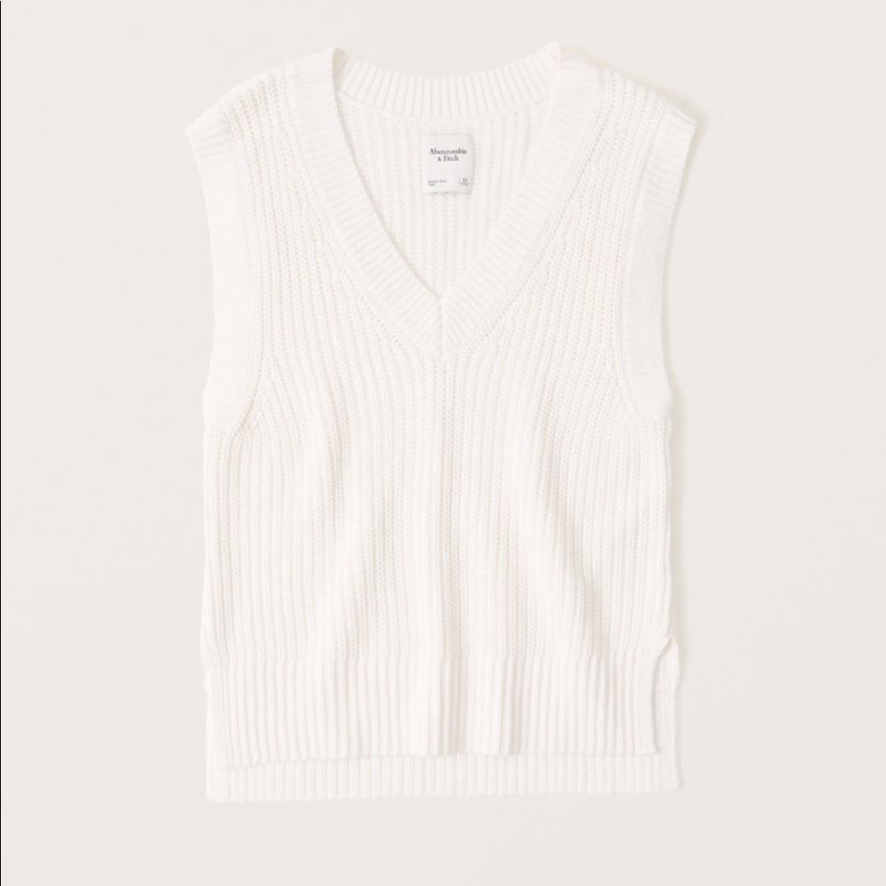 Abercrombie and Fitch Oversized Sweater Vest
